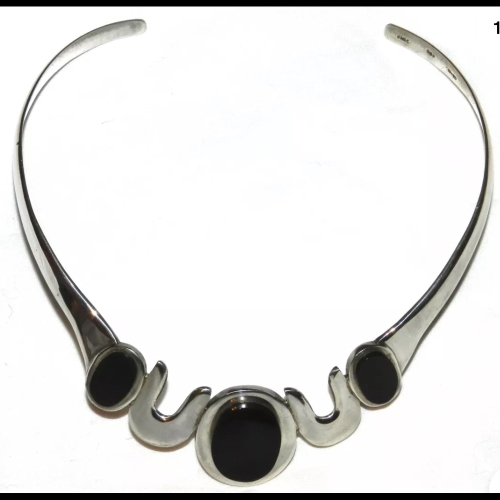 Vintage Sterling Onyx Taxco Choker necklace